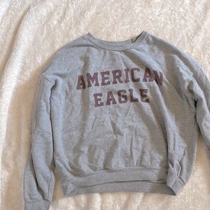 American Eagle sweater